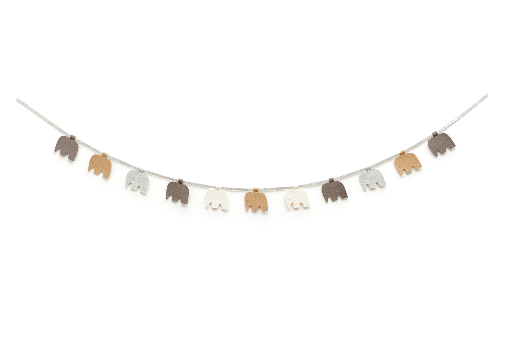 HEY-SIGN_Girlande_Elefant_aus_Filz_Farb-Set_1-22_1988_f35-38-06-03 Girlande Wal / Elefant