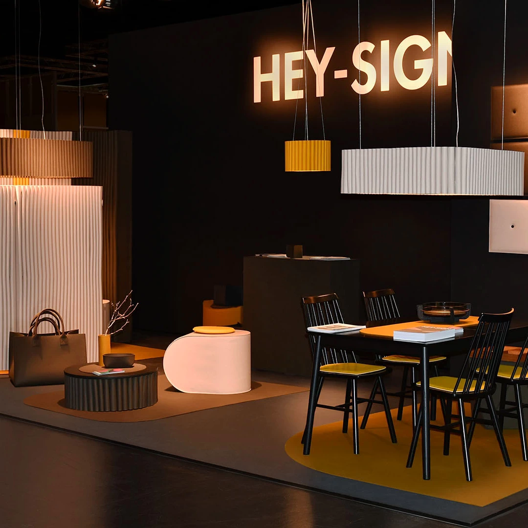 HEY-SIGN_Messestand_imm_cologne_24-2569
