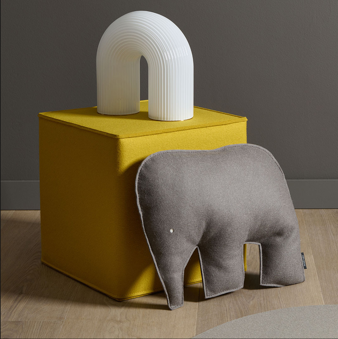 MicrosoftTeams-image-2R4e4xJZjlD6nm Kissen Elefant