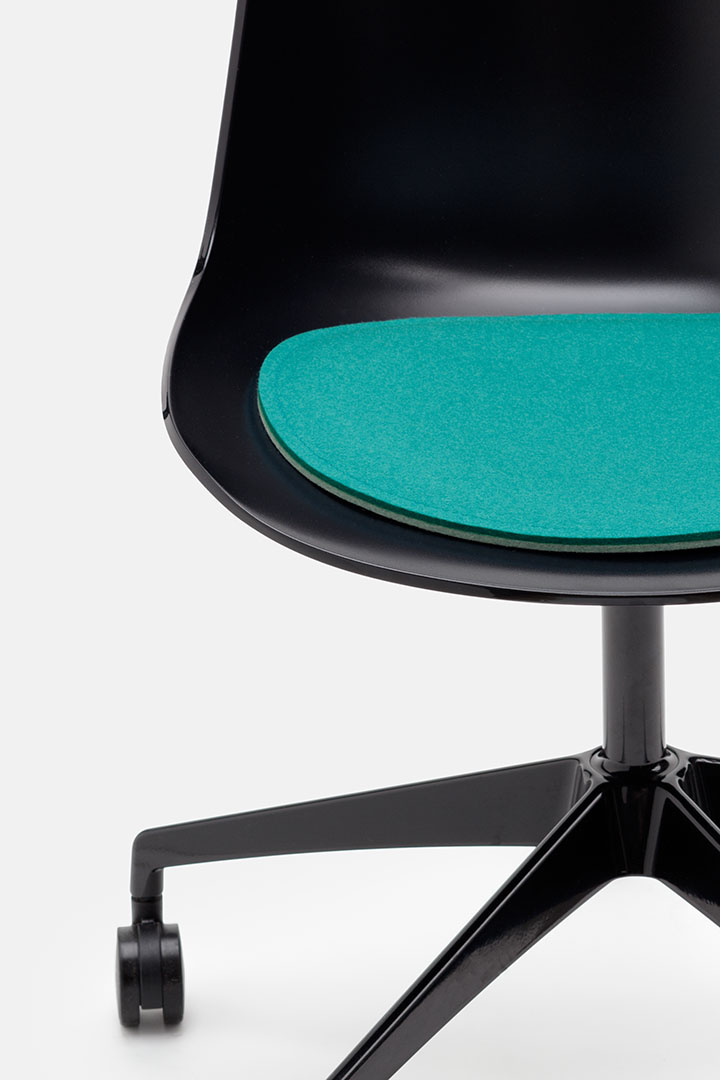 4-HEY-SIGN_Flow_21_5965_5s_f14-50_A Sitzauflage für Flow Chair